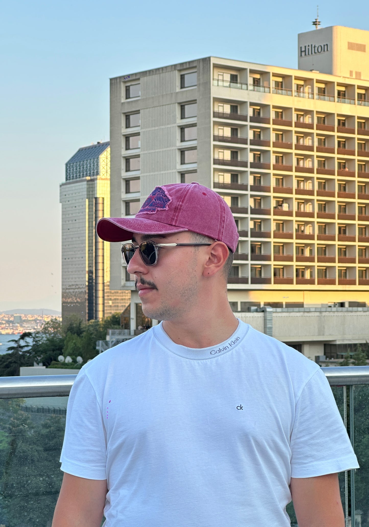 Chapelier New York Model Kırmızı Eskitme Baseball Şapka - CPL 45